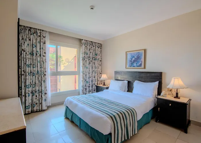 Cardina Resort 4*