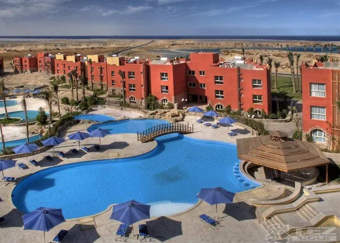 Resort Cardina 4*