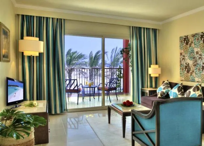 Resort Cardina 4*